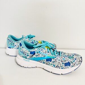Brooks medic limited edition shoes 10 women’s